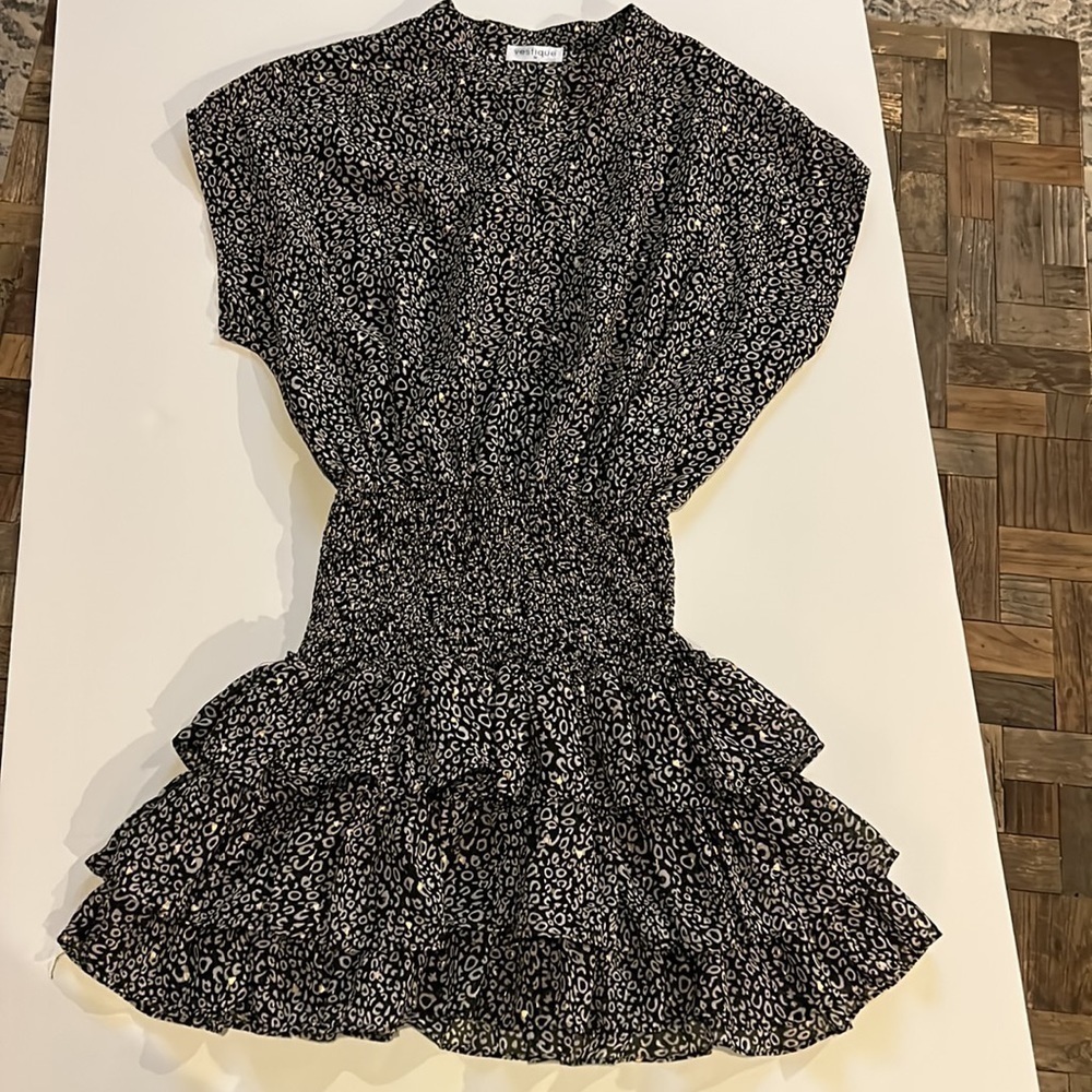 Vestique Gray Black Tiered Ruffle Dress